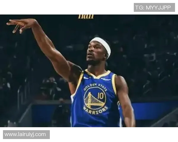 勇士131-118灰熊迎3喜1忧！三少打出价值，理查德可行，2将没法看